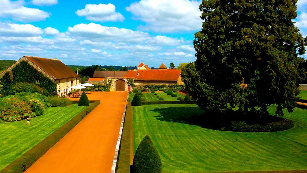 Les Residences Du Chateau De Vianges Exterior photo